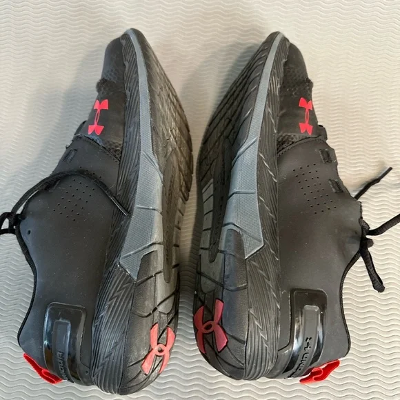 UNDER ARMOUR - Picture 5 of 7